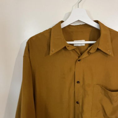 Camicia button-up color senape