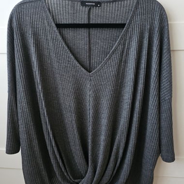 Camicia/Blusa grigio scuro oversize design taglia M