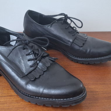 Schwarze Lederschuhe Roberto Santi