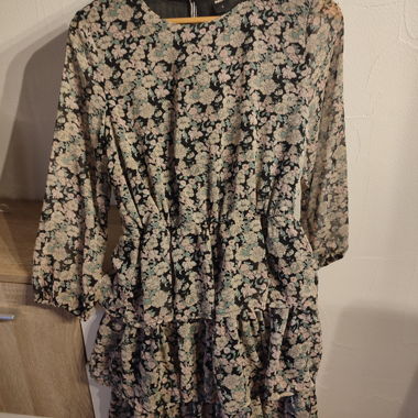 Hübsches Kleid