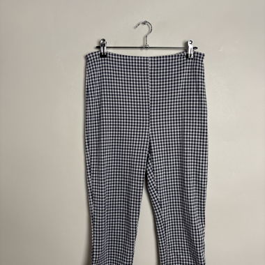 Gingham-Cropped-Hose