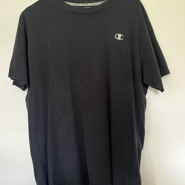 Black Champion t-shirt
