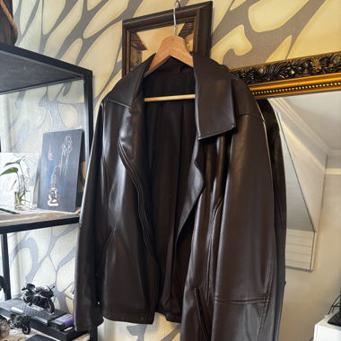 brown leather jacket 