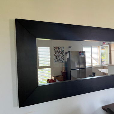 Grande miroir décoratif 