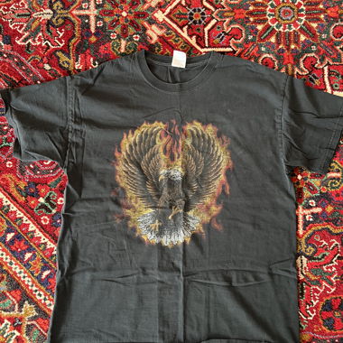 T-shirt noir avec impression d'aigle