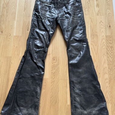 Pantaloni Jaded London a zampa