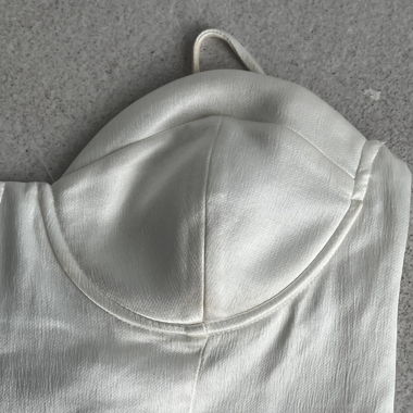 Weisses Body
