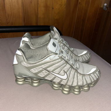 Nike shox