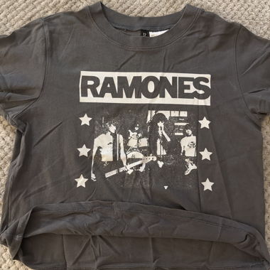 T-shirt grafica Ramones