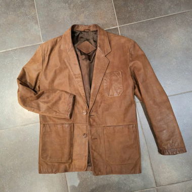Veste en cuir marron