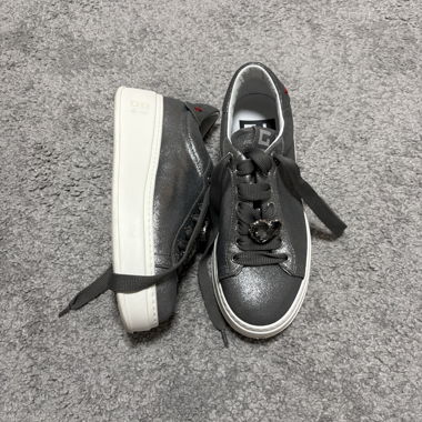 GIO women's shoe