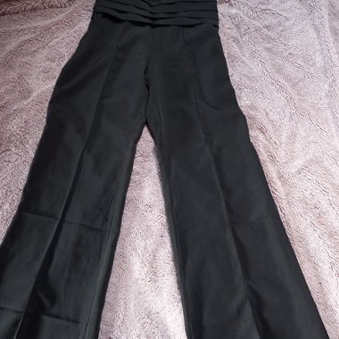Schwarze Schlaghose 