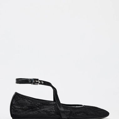 Ballerines à lacets à double bride ZARA