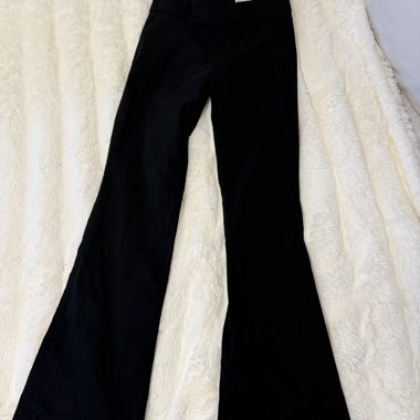 Bershka schwarze Stoffhose