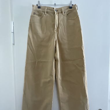 Lee Jeans