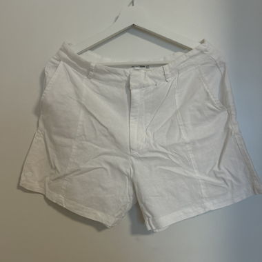 Short suit trousers