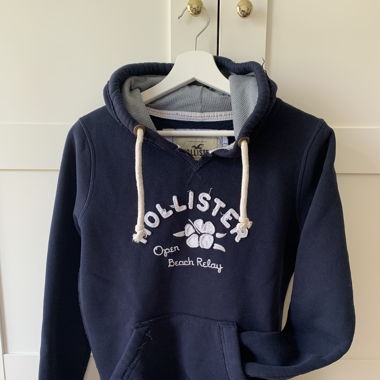 Hollister Sweatshirt