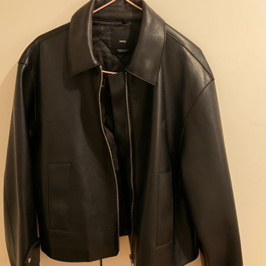 MNG Kunstlederjacke schwarz