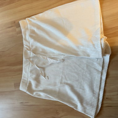 Shorts pour dames blancs