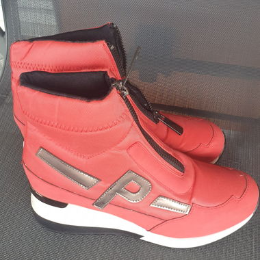 Sneakers rosse