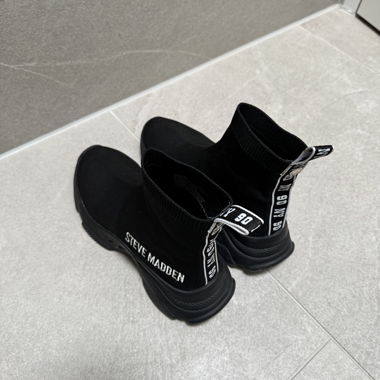 Steve Madden Sock Slip-On Sneakers