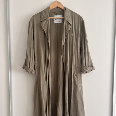 Lockerer Trenchcoat
