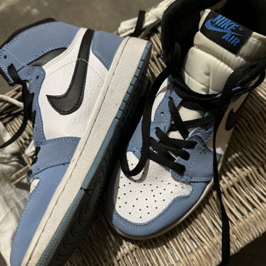 Nike Air Jordan 1 High