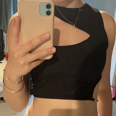 Schwarzes crop top