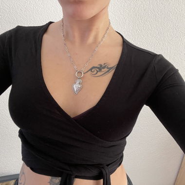 Schwarzes Wickel-Top