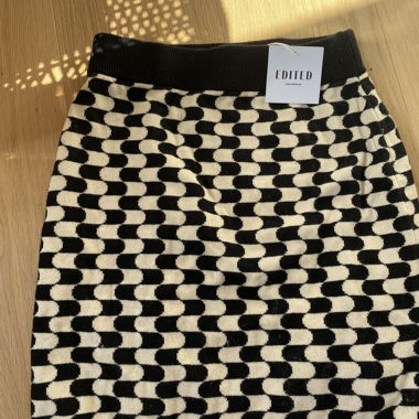 Jupe en maille à motif