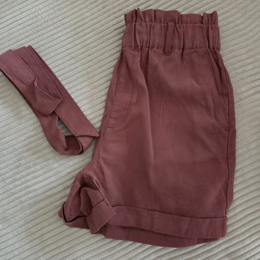 Short rose taille haute
