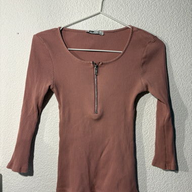 Ribbed Zip-Top Rosa