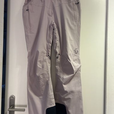 Ski pants