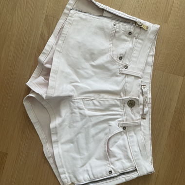 Shorts di jeans bianchi da donna Zara vintage