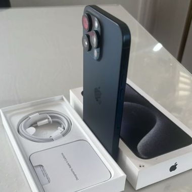 iPhone 15 pro max 256 gb