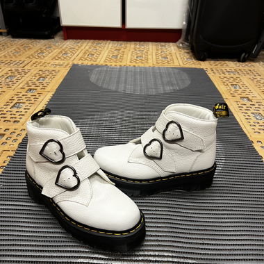 Dr Martens weiss 40