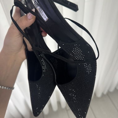 Escarpins à talons hauts noirs