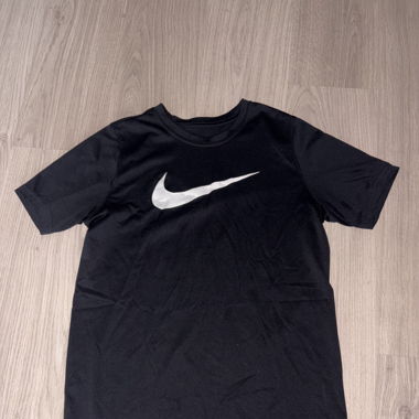 T-shirt nike noir 