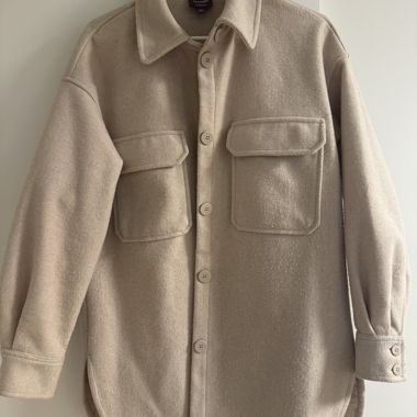 Veste mi-saison beige avec poches