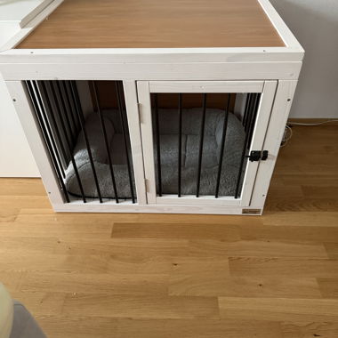 Cassetta per cani in legno