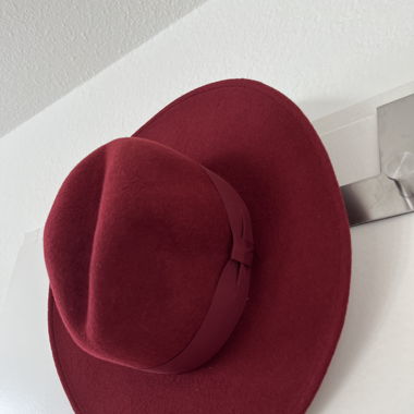 RED WINE Ecuatorian Hat