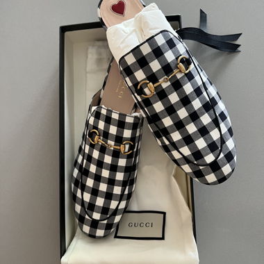 Gucci slippers 