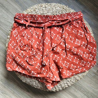 Shorts larghi