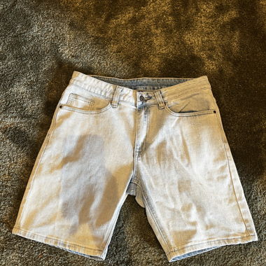 Hellblaue Denim Shorts Grösse 30
