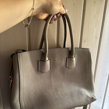Furla graue Leder Umhängetasche