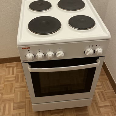 Brand new oven ( never used)