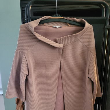 Beiger Poncho