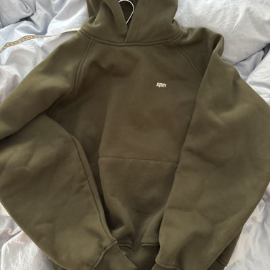 6pm Hoodie forest night