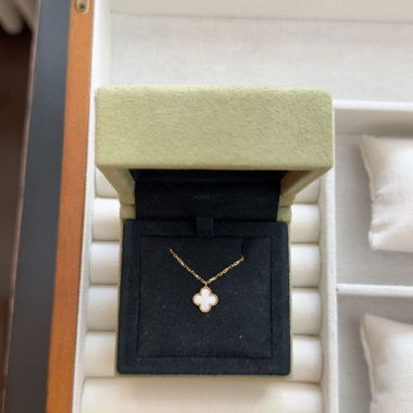 Van Cleef Sweet Alhambra Necklace