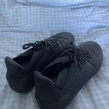 Kipsta football boots